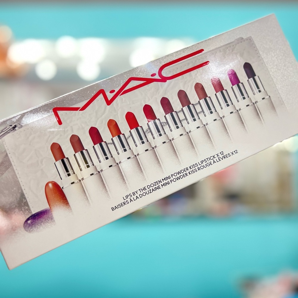 Mac 12 minis. Lipstick